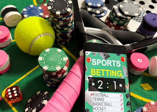 cobratoto Caishen Wins slot game displayed on mobile phone with spin button and current bet amount